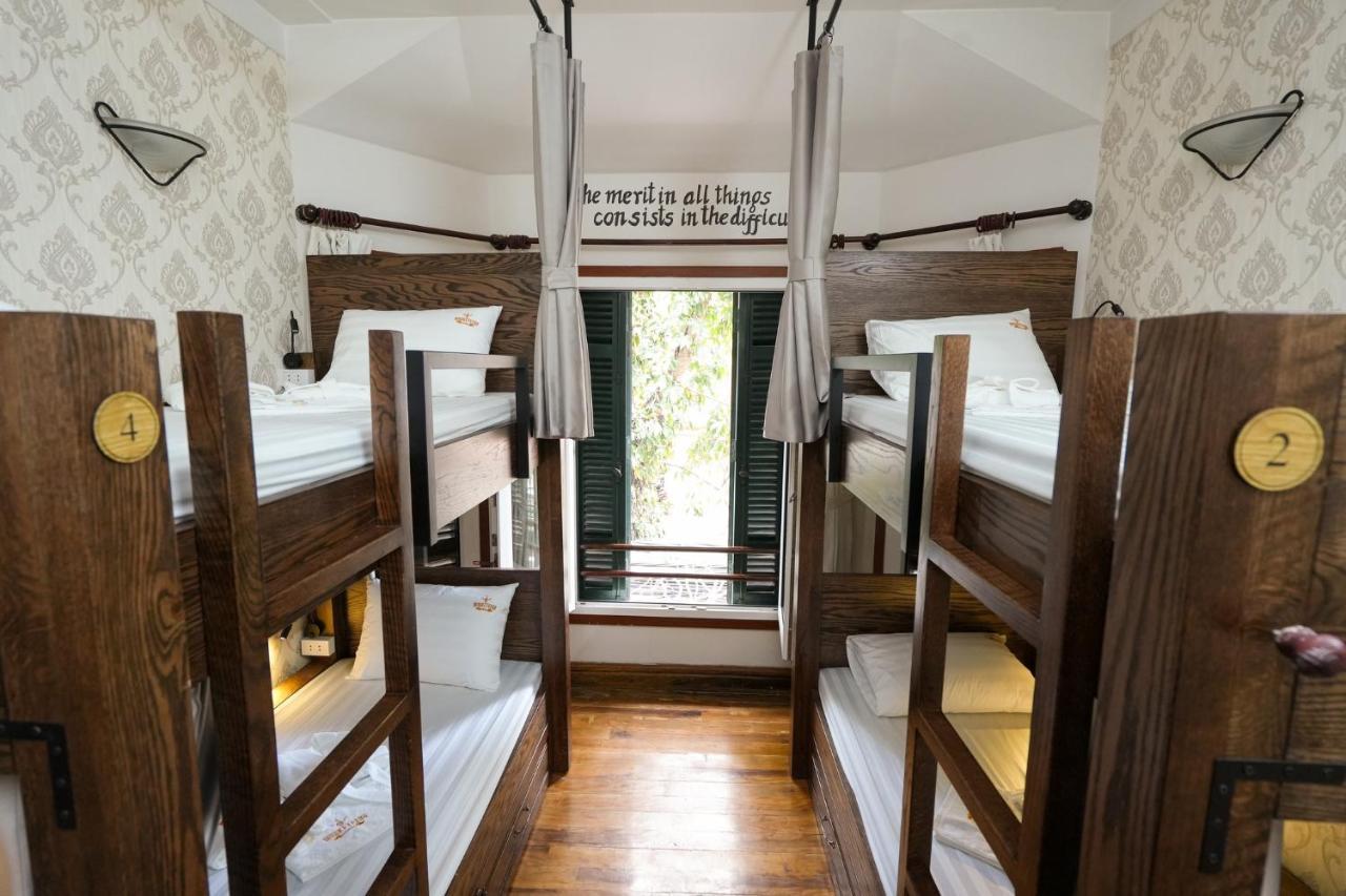 Musketeers Guest House Hanoi Exterior photo