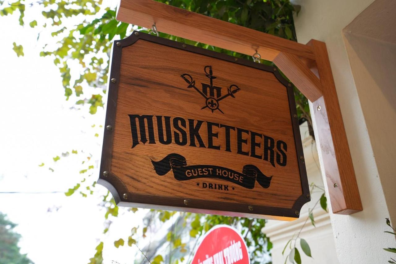 Musketeers Guest House Hanoi Exterior photo