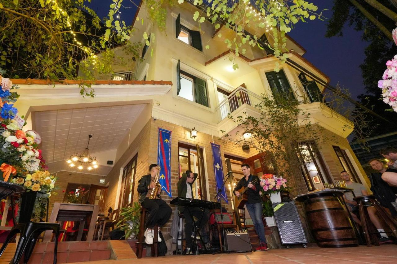 Musketeers Guest House Hanoi Exterior photo
