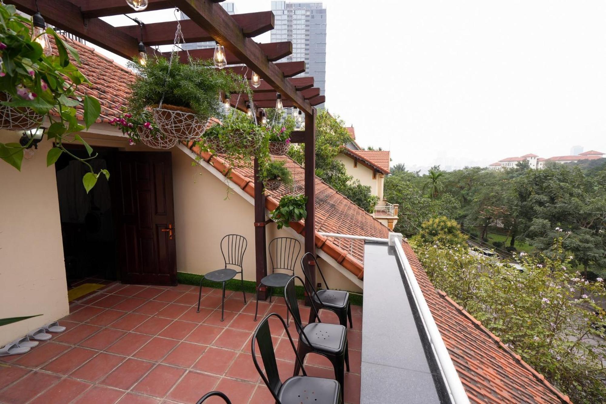 Musketeers Guest House Hanoi Exterior photo